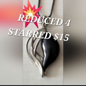 BUNDLE SALE ITEM...4 STARRED ITEMS $15 Black Teardrop Pendant Necklace